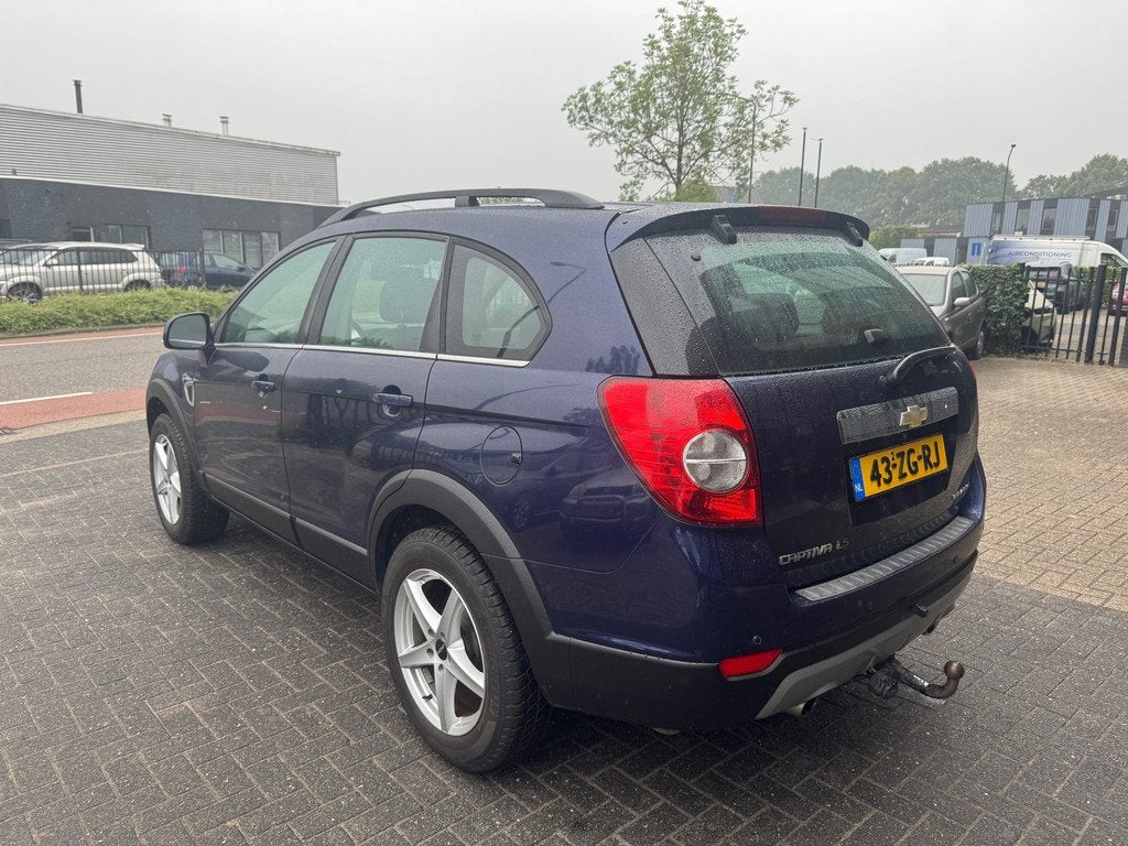 Chevrolet Captiva 3.2i Executive 7 PERS AUT LEDER SCHUFDAK, Auto's, Chevrolet, 230 pk, 1780 kg, 3195 cc, Gebruikt