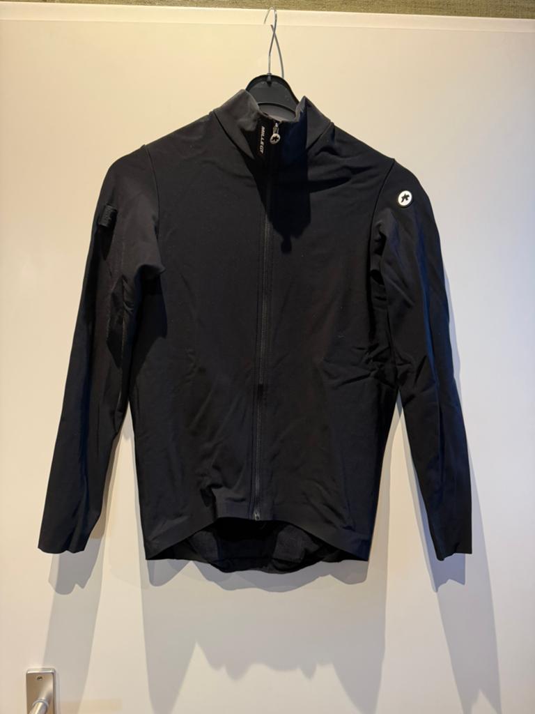 ASSOS MILLE SPRING FALL LS JERSEY MAAT M, Fietsen en Brommers, Fietsaccessoires | Fietskleding, Ophalen of Verzenden, Zo goed als nieuw
