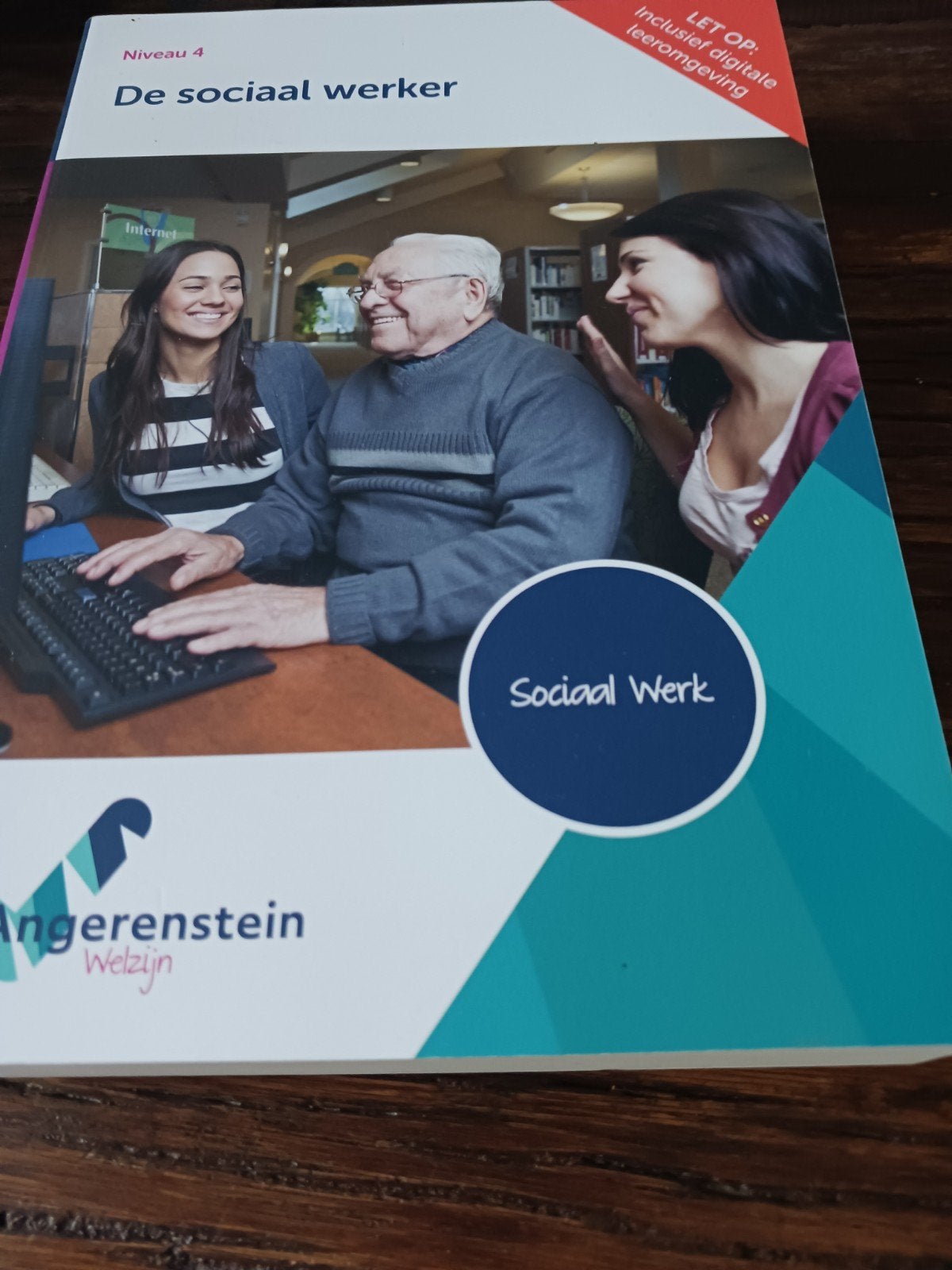 De sociaal werker, Boeken, Ophalen of Verzenden, Zo goed als nieuw, Overige niveaus, Nederlands