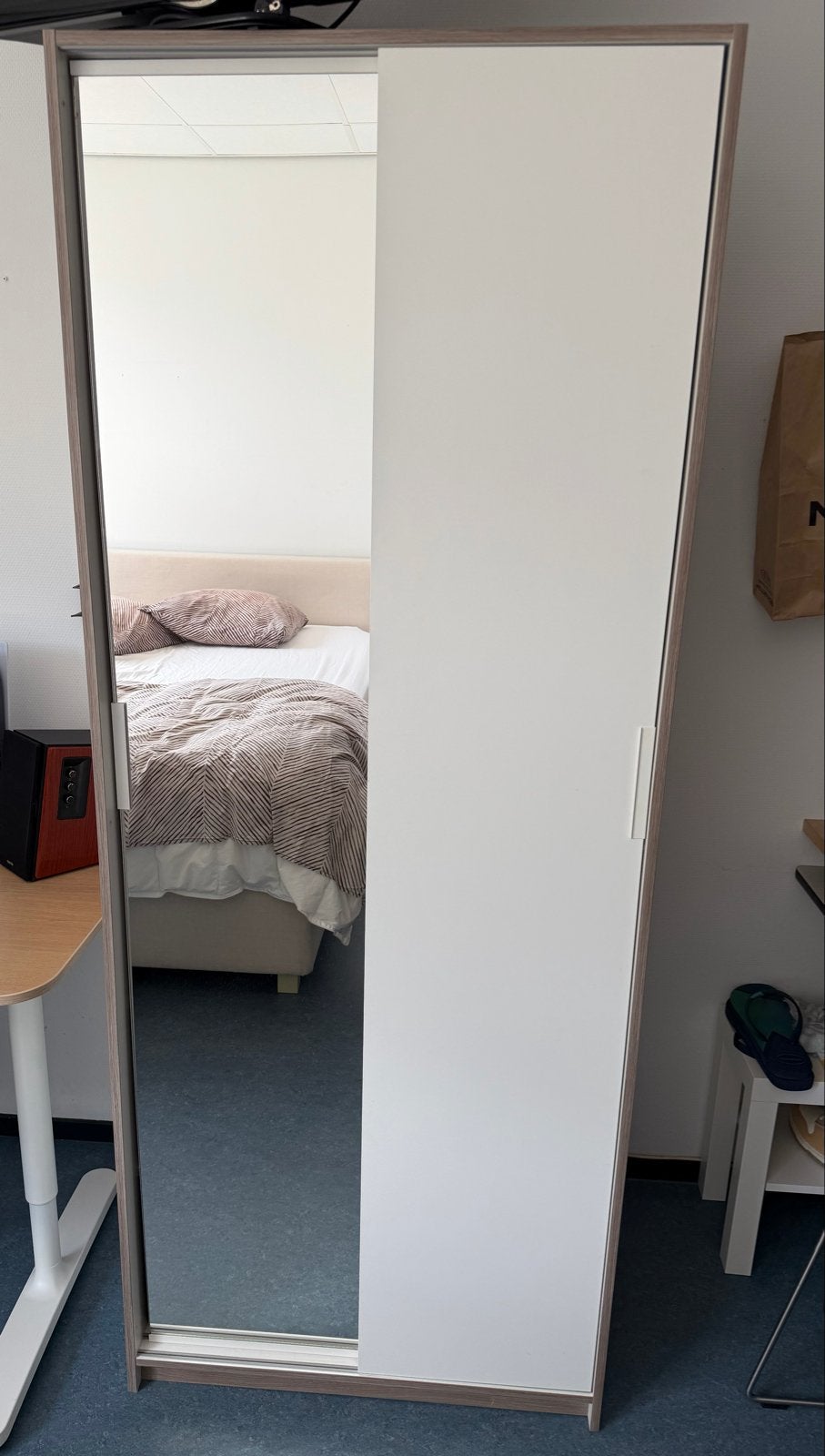 Ikea kledingkast met schuifdeuren & spiegel, 22 juni WEG, Ophalen, Gebruikt, 50 tot 75 cm, 200 cm of meer