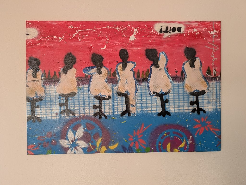 Vrouwen aan de bar - Espen Greger Hagen, Antiek en Kunst, Ophalen, Figuren, Olieverf, Gesigneerd