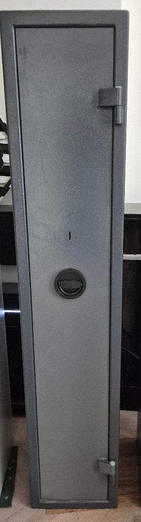 Wapenkluis Stahlschrank 5 geweren binnenkluis, Ophalen, Gebruikt