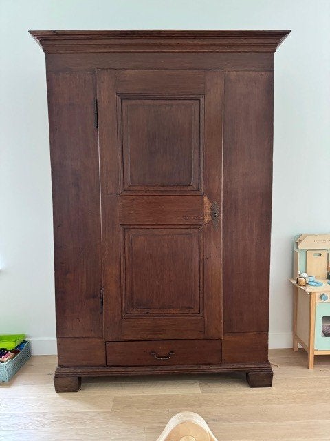 strakke antieke  kast, Antiek en Kunst, Ophalen