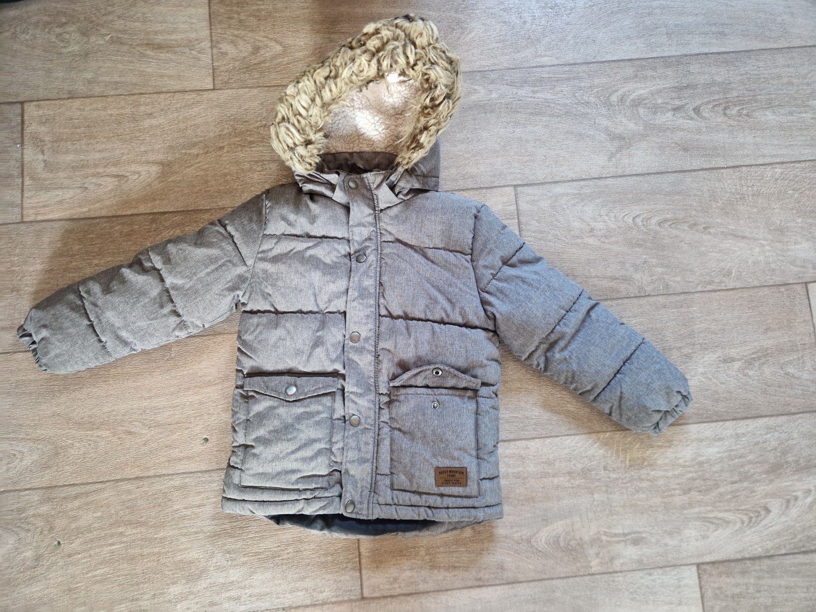 H&M winterjas met afneembare capuchon, maat 122, Ophalen of Verzenden, Gebruikt, H&M, Jongen of Meisje