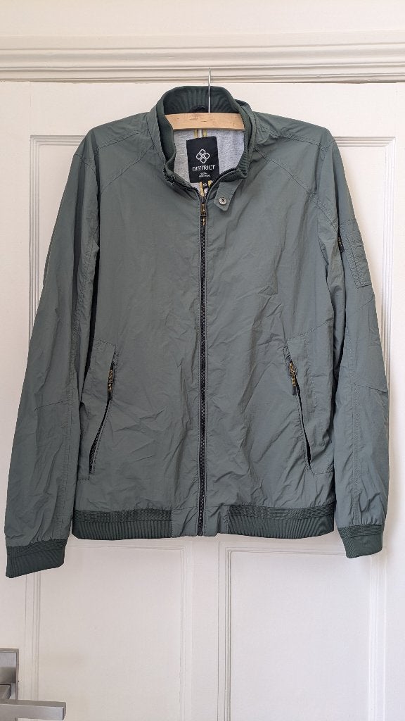 Zomerjas Ditrict, Ophalen of Verzenden, Nieuw, Maat 52/54 (L)