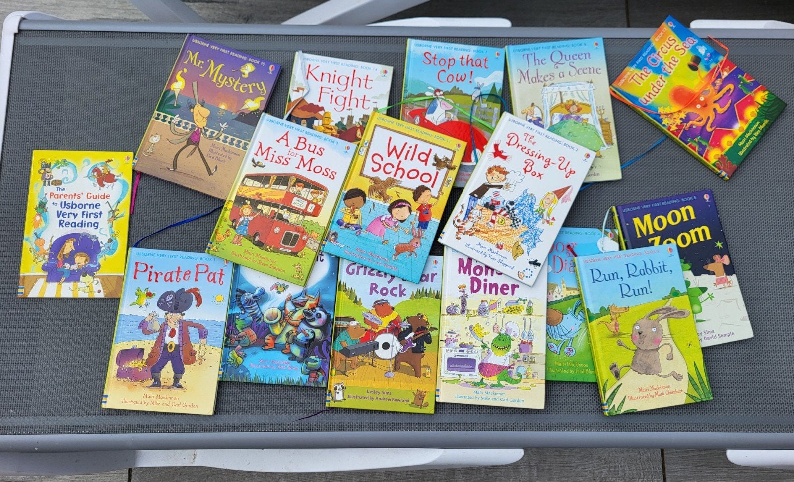 Usborne Very First Reading Boekenset (15 boeken), Boeken, Ophalen of Verzenden, Zo goed als nieuw, Mairi Mackinnon, Fictie algemeen