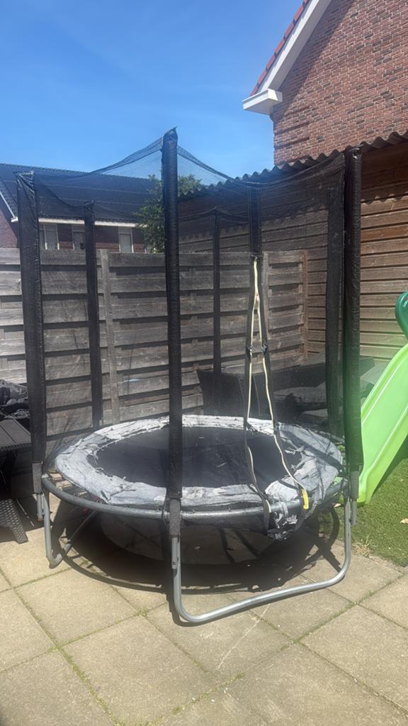 trampoline gratis afhalen, Kinderen en Baby's, Speelgoed | Buiten | Trampolines, Ophalen, Gebruikt