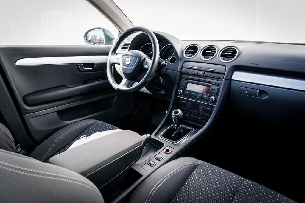SEAT Exeo 1.8T Style | Org NL | Trekhaak | Cruise Control |, Auto's, Seat, Euro 5, Gebruikt, 4 cilinders, 150 pk