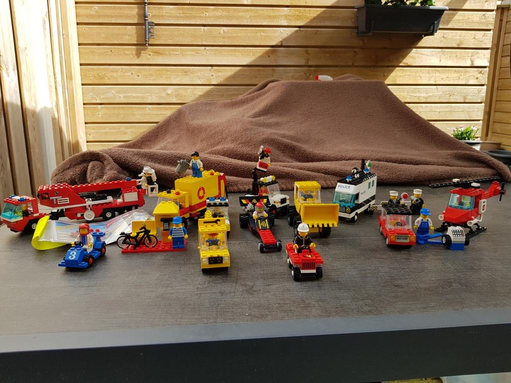 Partij lego city jaren 80 en enkele 90 jaren, Kinderen en Baby's, Speelgoed | Duplo en Lego, Ophalen, Compleet, Lego, Complete set