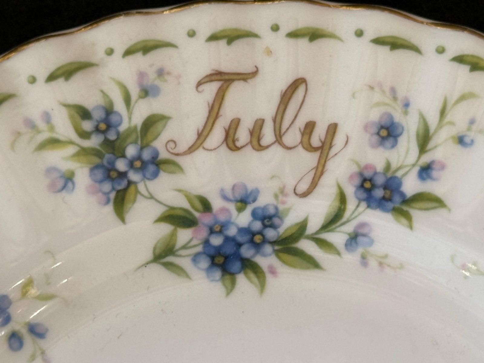 Royal Albert "Flower of the Month" Juli ontbijtbordje, Ophalen of Verzenden