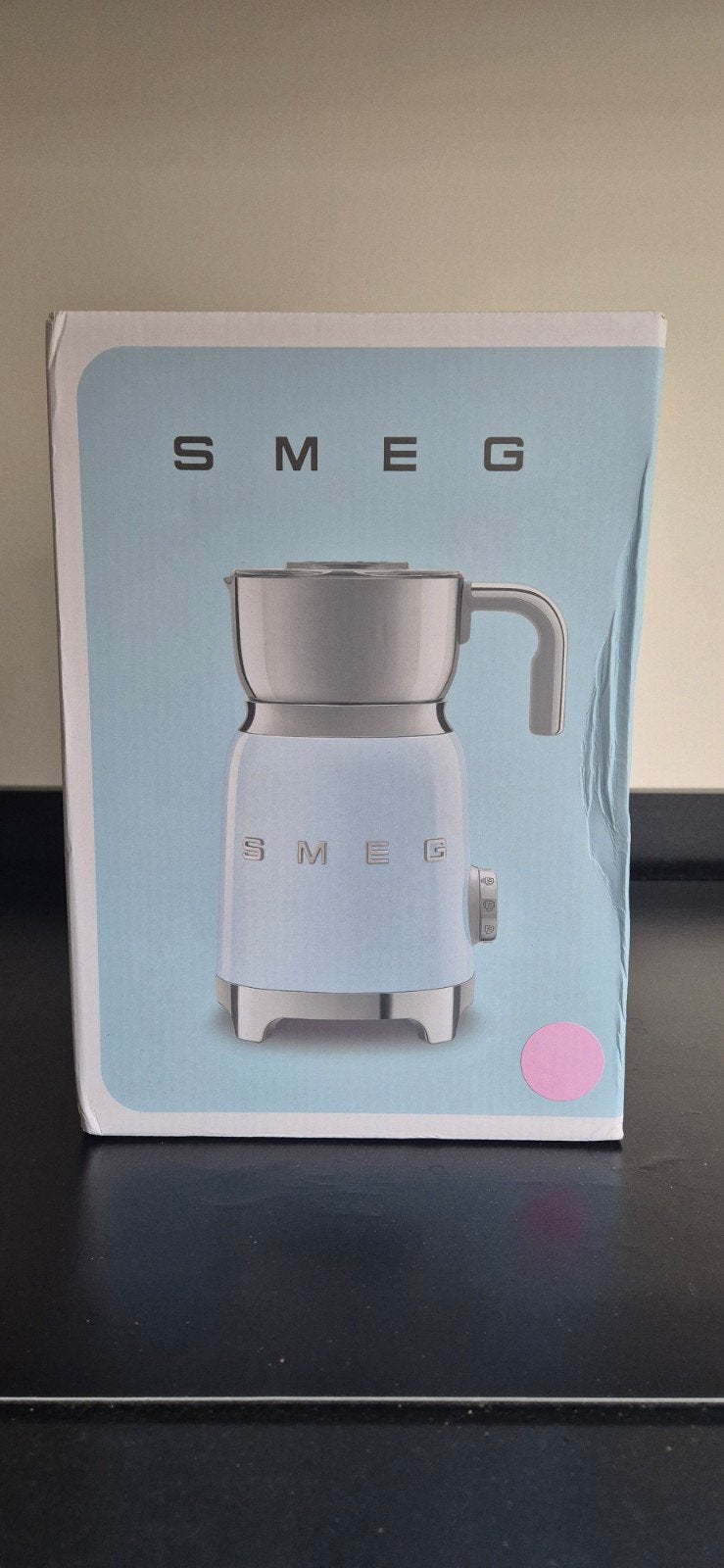 Smeg Melkopschuimer Roze- Nieuw in doos, Ophalen of Verzenden, Nieuw, Elektrische melkopschuimer