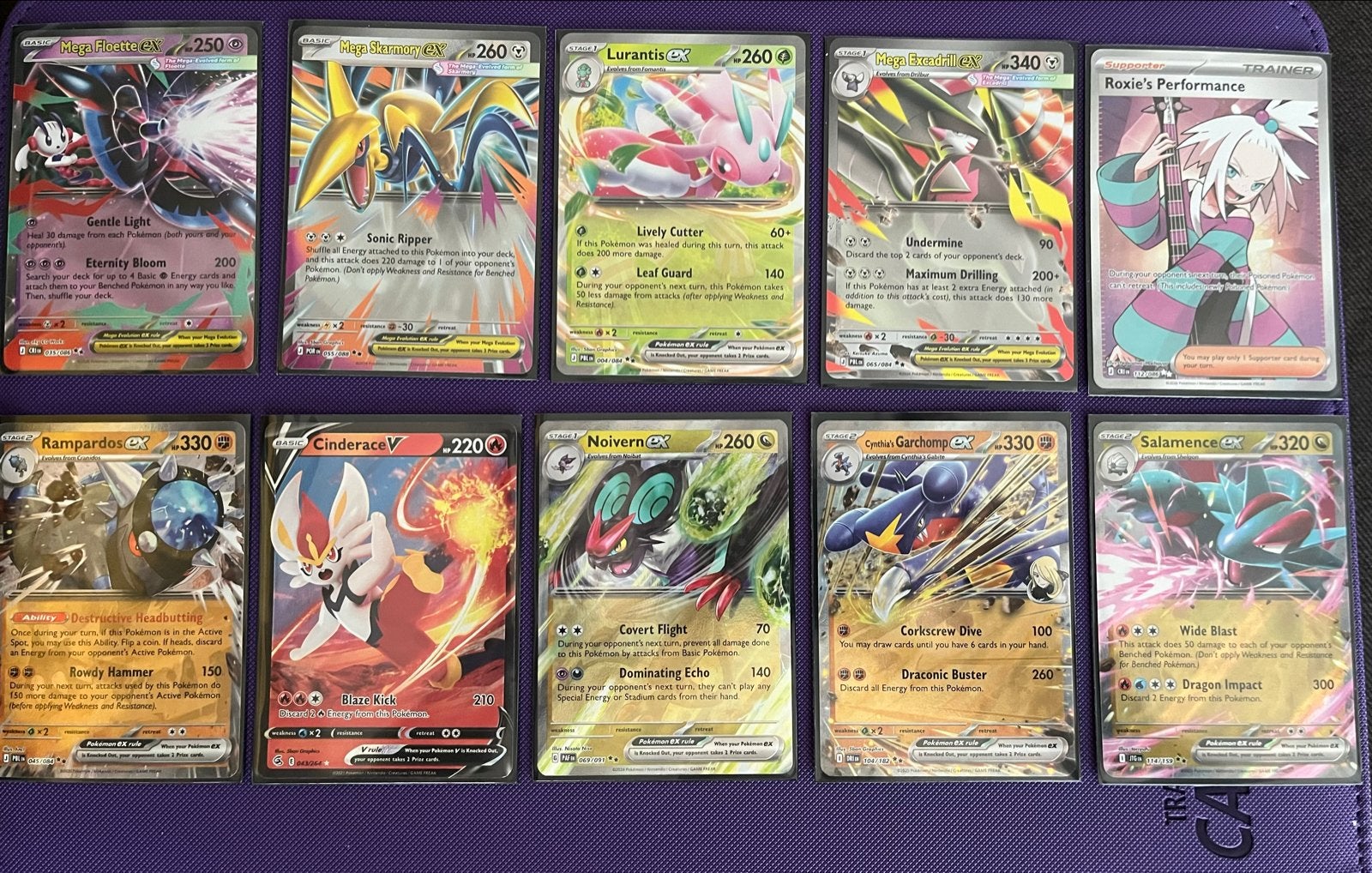 10 Pokémonkaarten: 8x EX, 1x V, 1x Trainer, Hobby en Vrije tijd, Verzamelkaartspellen | Pokémon, Ophalen of Verzenden, Zo goed als nieuw