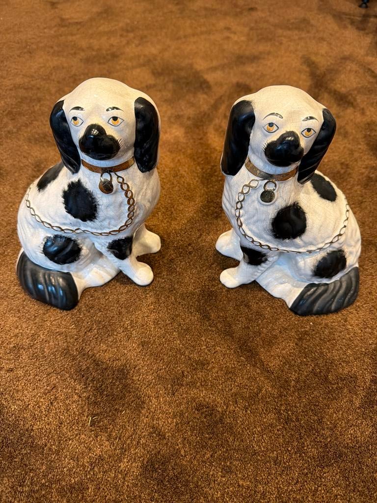 Vintage Staffordshire Honden Beeldjes Set - Keramiek, Verzamelen, Beelden en Beeldjes, Ophalen of Verzenden, Gebruikt, Dier