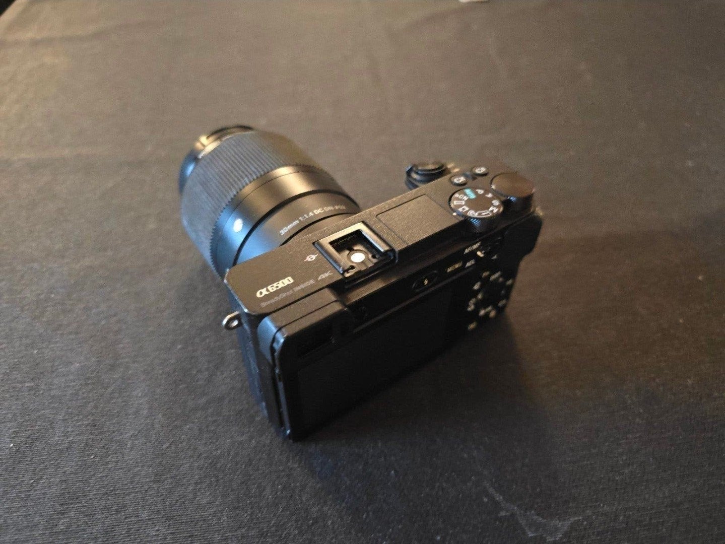Sony Alpha A6500 systeemcamera met Sigma 30mm f/1.4 lens, Audio, Tv en Foto, Ophalen of Verzenden, Zo goed als nieuw, Sony, Beeldstabilisatie