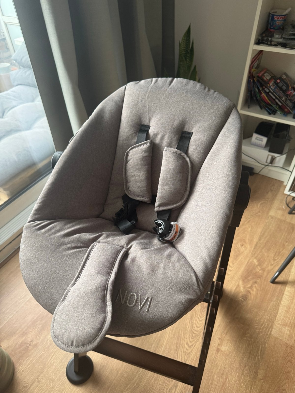 Novi Meegroeistoel - nieuw (3 in 1, met newborn zitje), Ophalen, Nieuw, Meegroeistoel, Aanschuifbaar