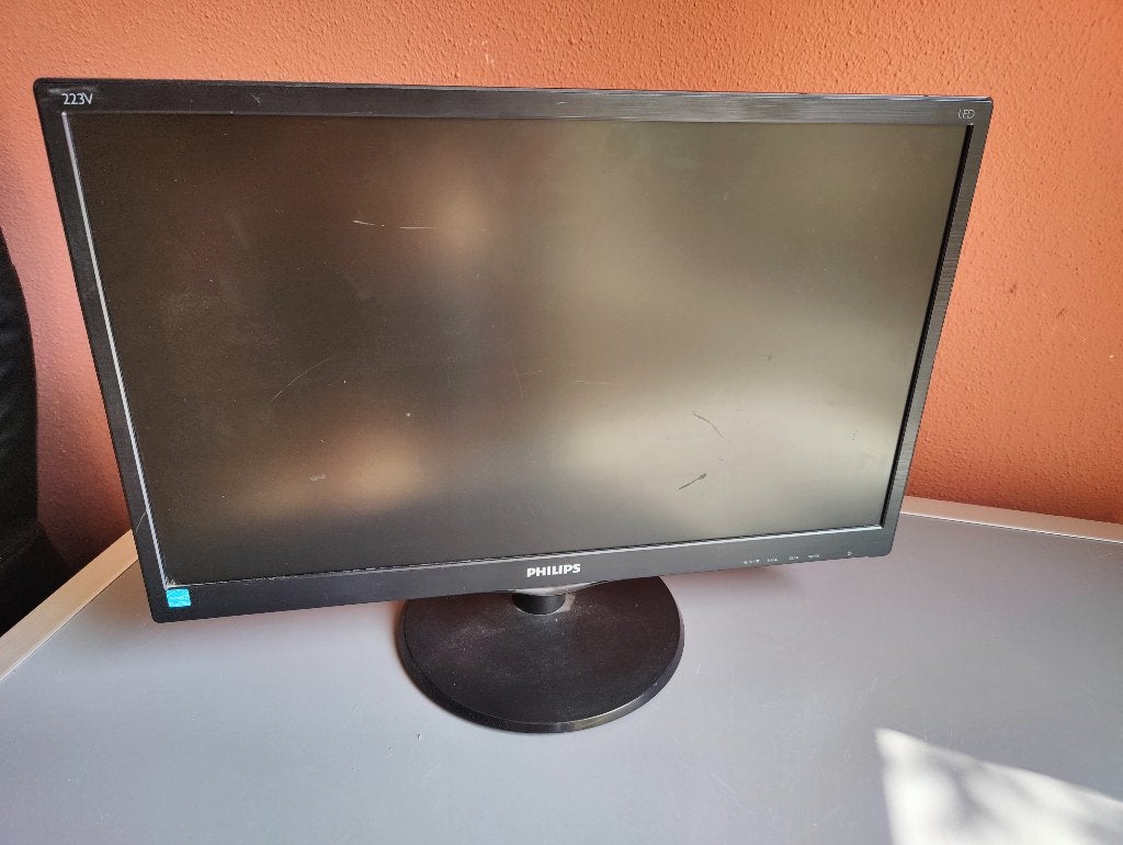 Philips 223V Monitor - Kras op scherm, pixels intact, Computers en Software, Monitoren, Ophalen, Philips, Gebruikt, Full HD