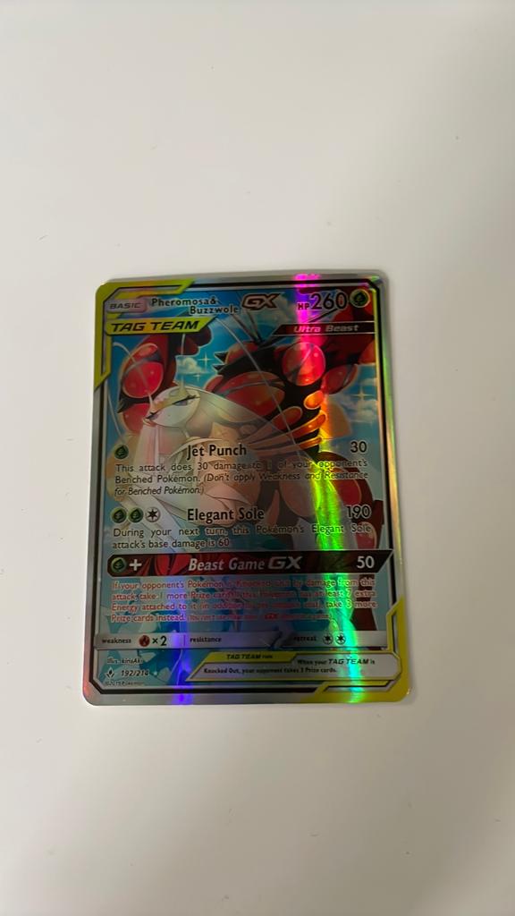 Pheromosa & Buzzwole GX, Ophalen of Verzenden, Zo goed als nieuw