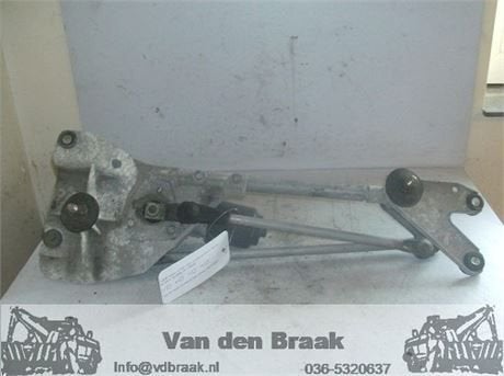 Nissan X-Trail 2004-2007 Ruitenwissermechaniek met motor, Gebruikt, -, Herkomst onderdeel bekend, -