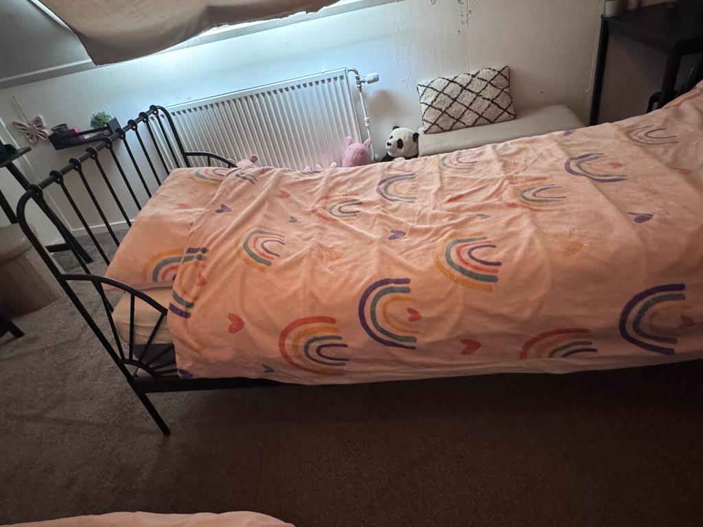 Minnen meegroeibed zwart 80x200, Ophalen, Eenpersoons, Zwart, Zo goed als nieuw