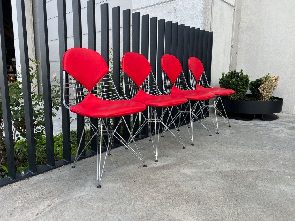 VITRA EAMES WIRE BIKINI DKR-2, 4X, Design, Ophalen of Verzenden, Zo goed als nieuw, Vijf, Zes of meer stoelen