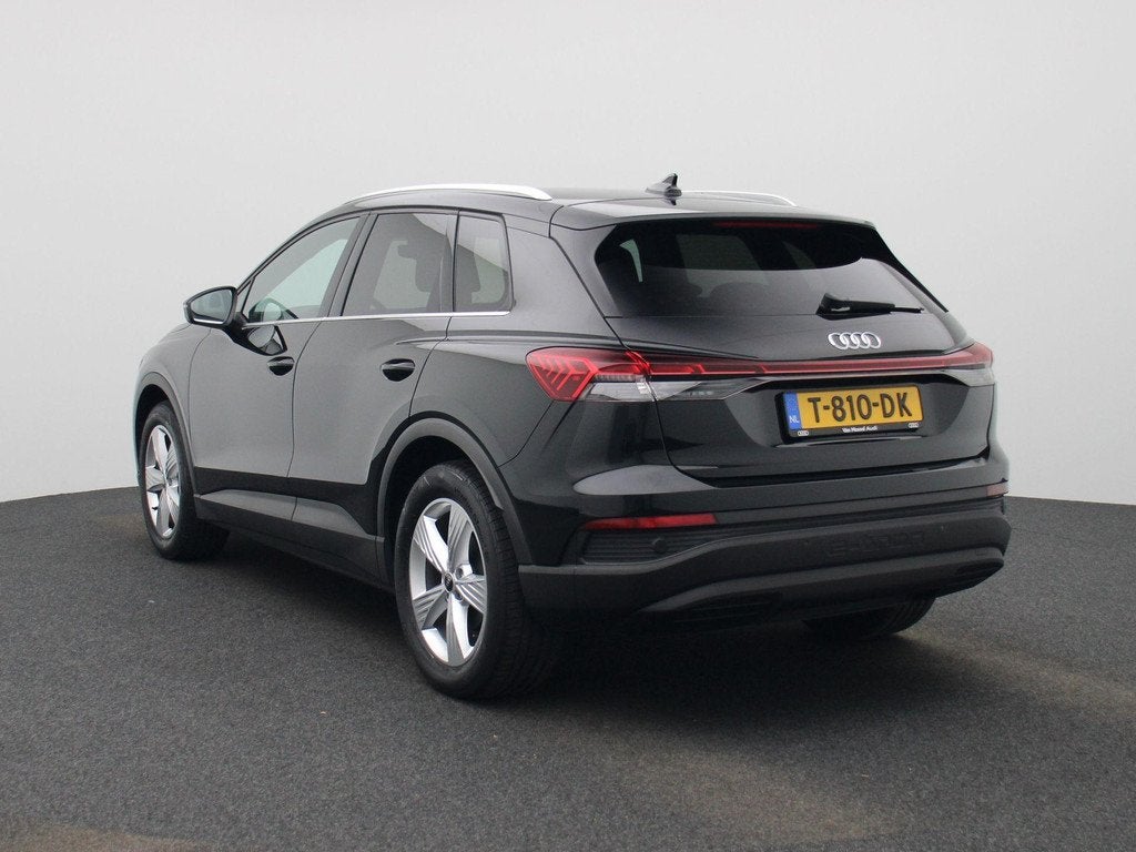 Audi Q4 e-tron 35 Edition 55 kWh 170 PK | Automaat | Cruise, Auto's, Audi, 12 maanden, Gebruikt, Zwart, Zwart
