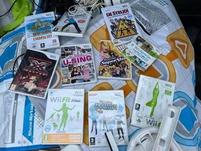 Complete Wii Fit Plus set met veel extra's en spellen, Spelcomputers en Games, Ophalen, Gebruikt, Eén computer, Sport