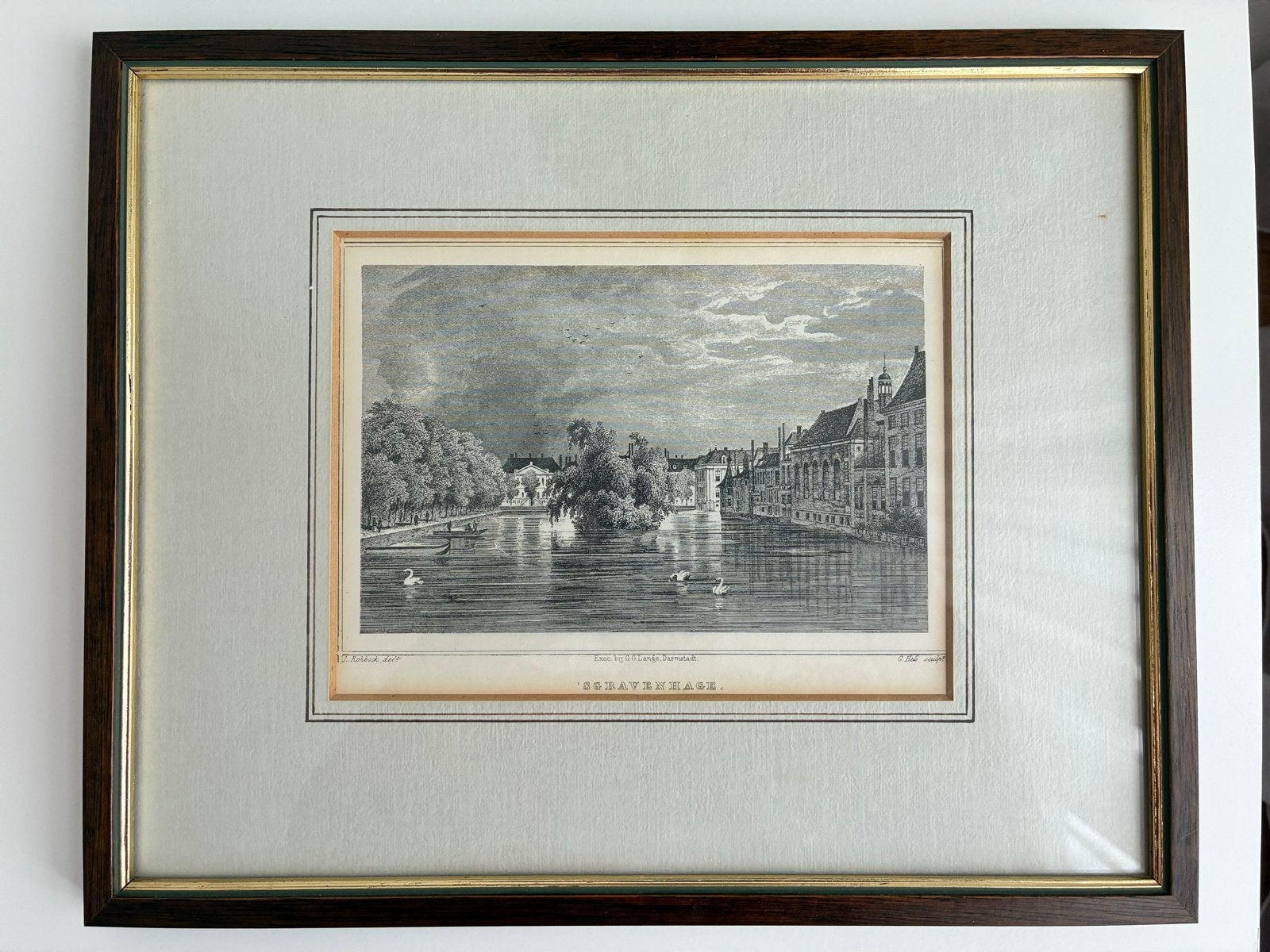 'S GRAVENHAGE. VIJVERBERG VAN DE PLAATS GEZIEN., Antiek en Kunst, 1800 - 1899, Met tekst, Stadsgezicht, Ophalen of Verzenden