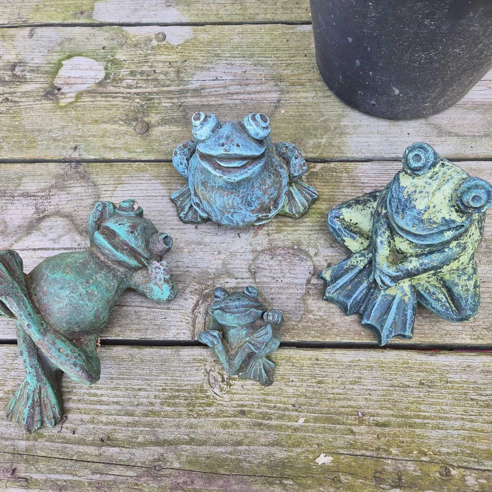 Set van 4 decoratieve kikkers voor tuin of interieur, Ophalen, Gebruikt, Overige materialen, Dierenbeeld