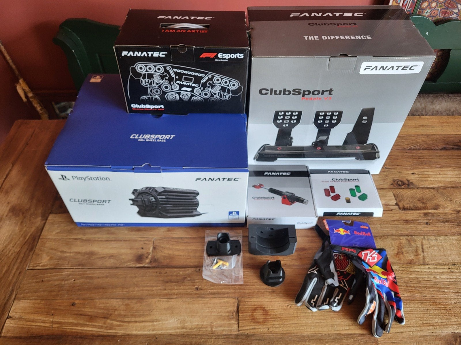 PS5 DD+ (18Nm) - F1 Limited Edition - ClubSport v3+ pedals, Computers en Software, Joysticks, Ophalen, Zo goed als nieuw, Fanatec