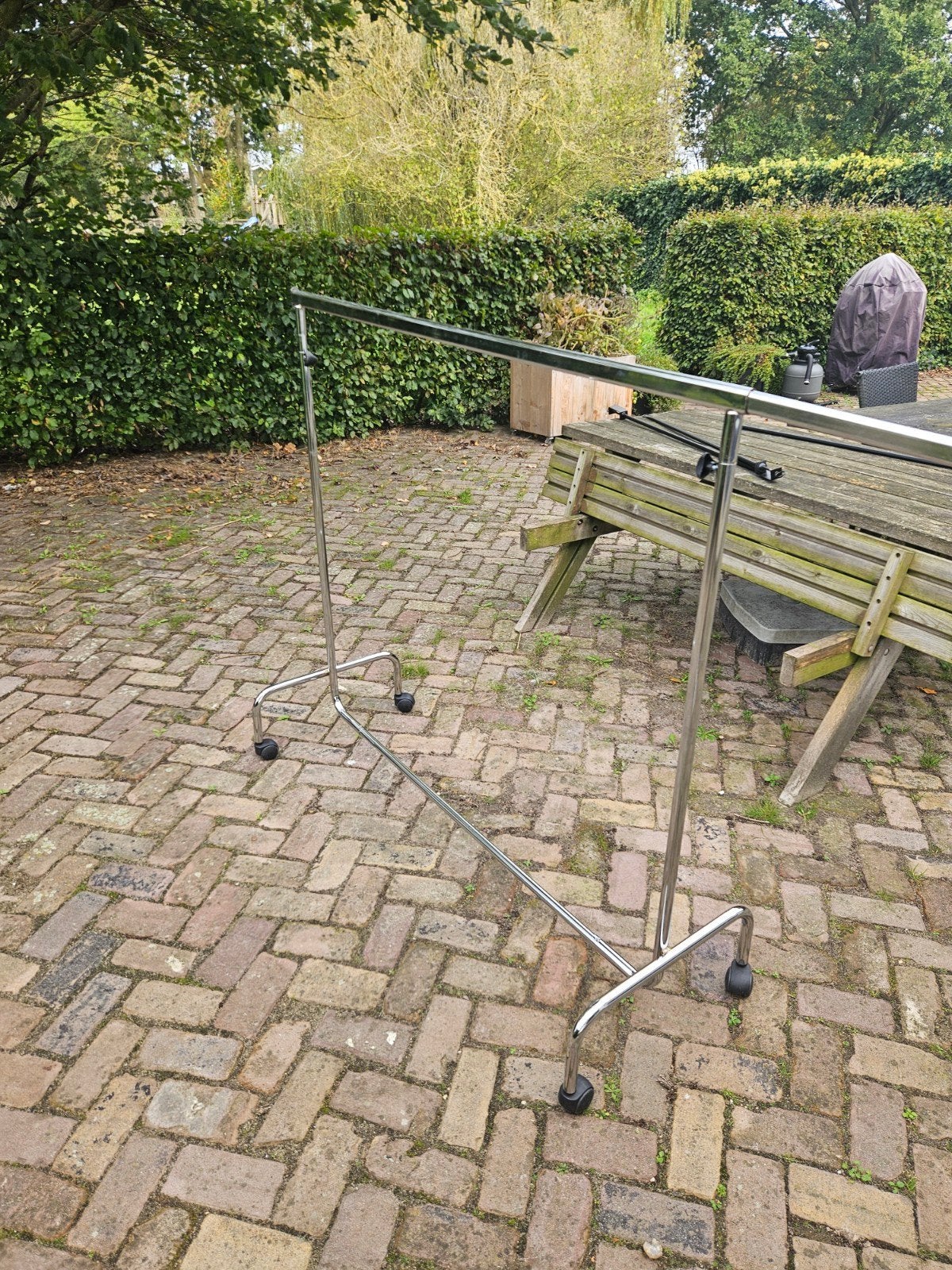 In hoogte verstelbaar kledingrek op wielen, Kleding | Dames, Ophalen, Met wielen, Gebruikt
