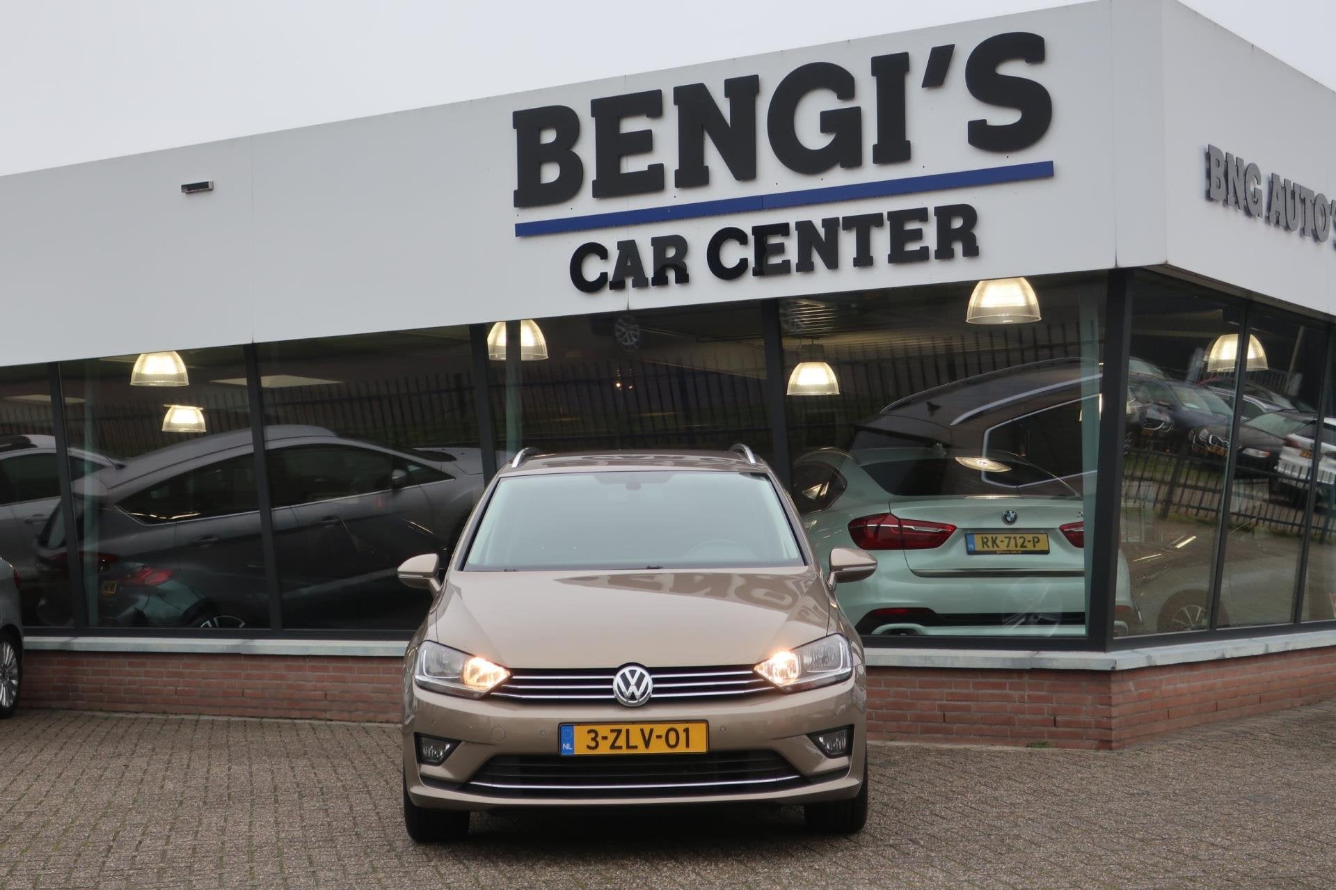 Volkswagen Golf Sportsvan 1.4 TSI Highline 2e EIG_ECC_CRUIS_, Auto's, Dealer onderhouden, 125 pk, Gebruikt, Euro 6