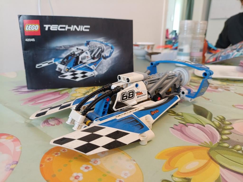 LEGO Technic Watervliegtuig-racer 42045, Kinderen en Baby's, Speelgoed | Duplo en Lego, Ophalen of Verzenden