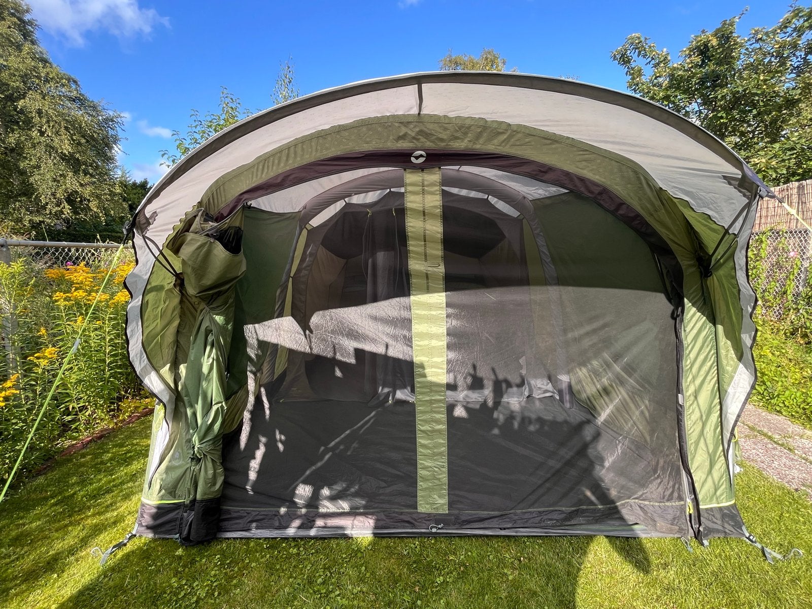 Outwell Cedarville 5A Air Tent - Opblaastent 5 personen, Ophalen, Gebruikt