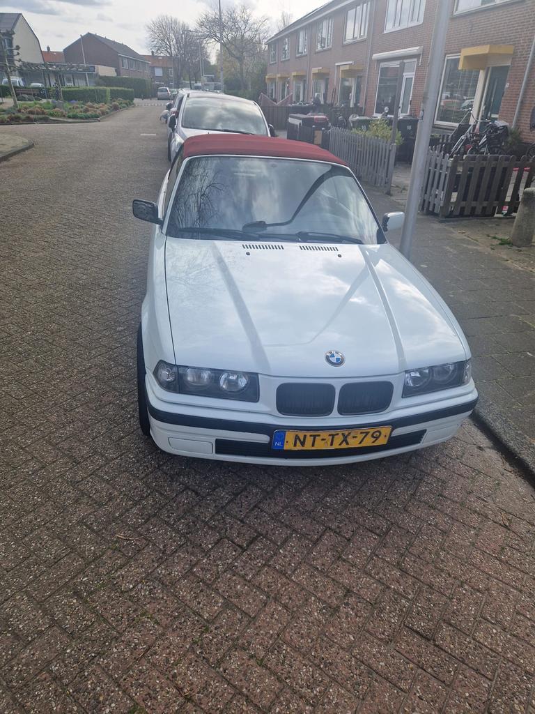 BMW 3-Serie 1.8 I 318 Cabriolet E2 1996 Wit, Auto's, BMW, Achterwielaandrijving, 4 cilinders, Cabriolet, 1796 cc