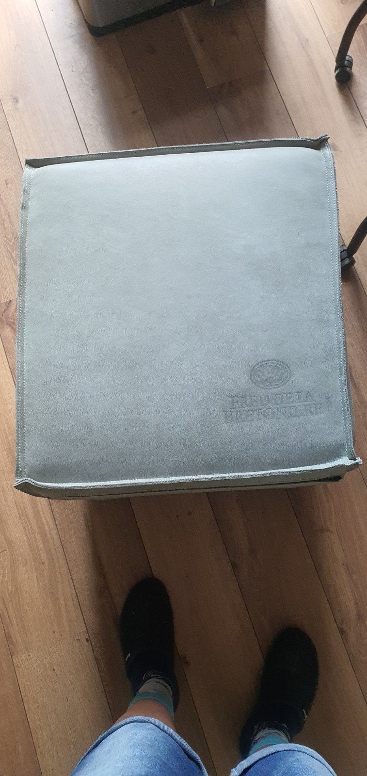 Voetenbankje/Poef Fred de la Bretoniere, Ophalen, Overige materialen, Minder dan 50 cm, Gebruikt