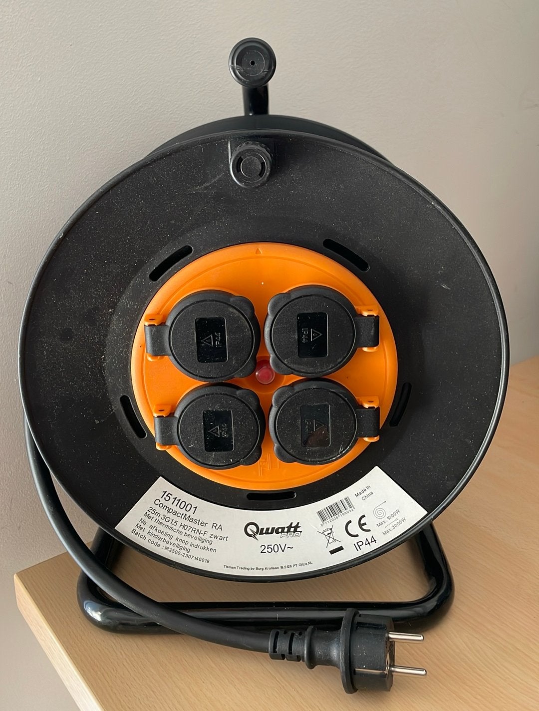 Kabelhaspel 25 mtr 3G1,5, Ophalen of Verzenden, Zo goed als nieuw, Kabel of Snoer