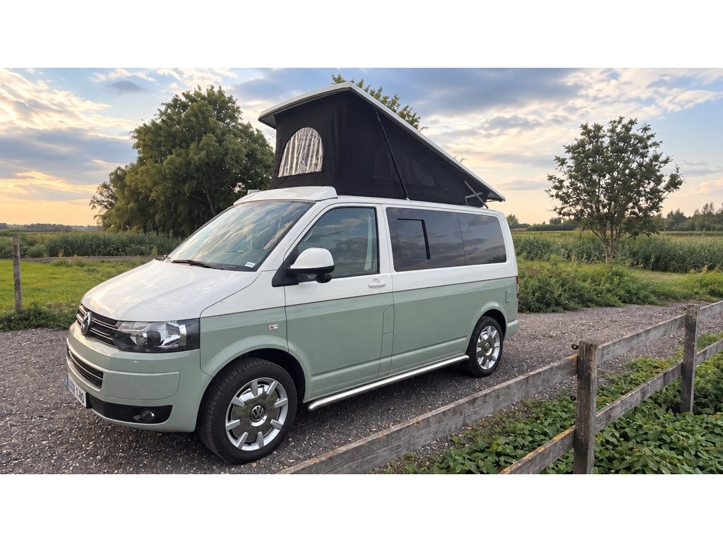 Volkswagen T5 GP 5.1 (1062083), Automaat, Buscamper of Camperbus, Koelkast, Volkswagen