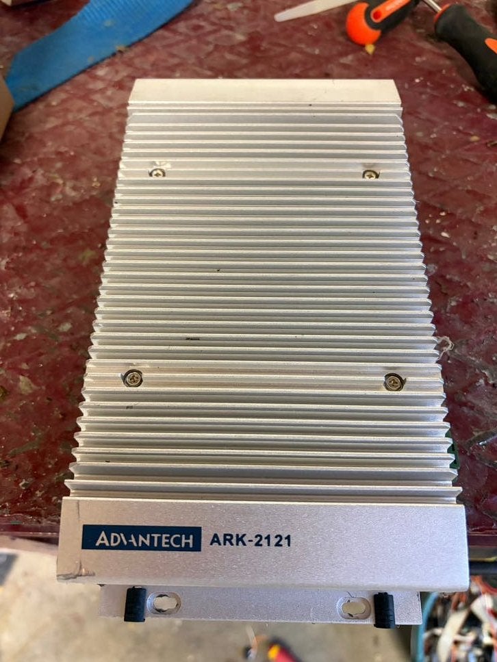 Advantech ARK-2121L Industriële Fanless PC - Ongetest, Ophalen of Verzenden, Niet werkend, SSD