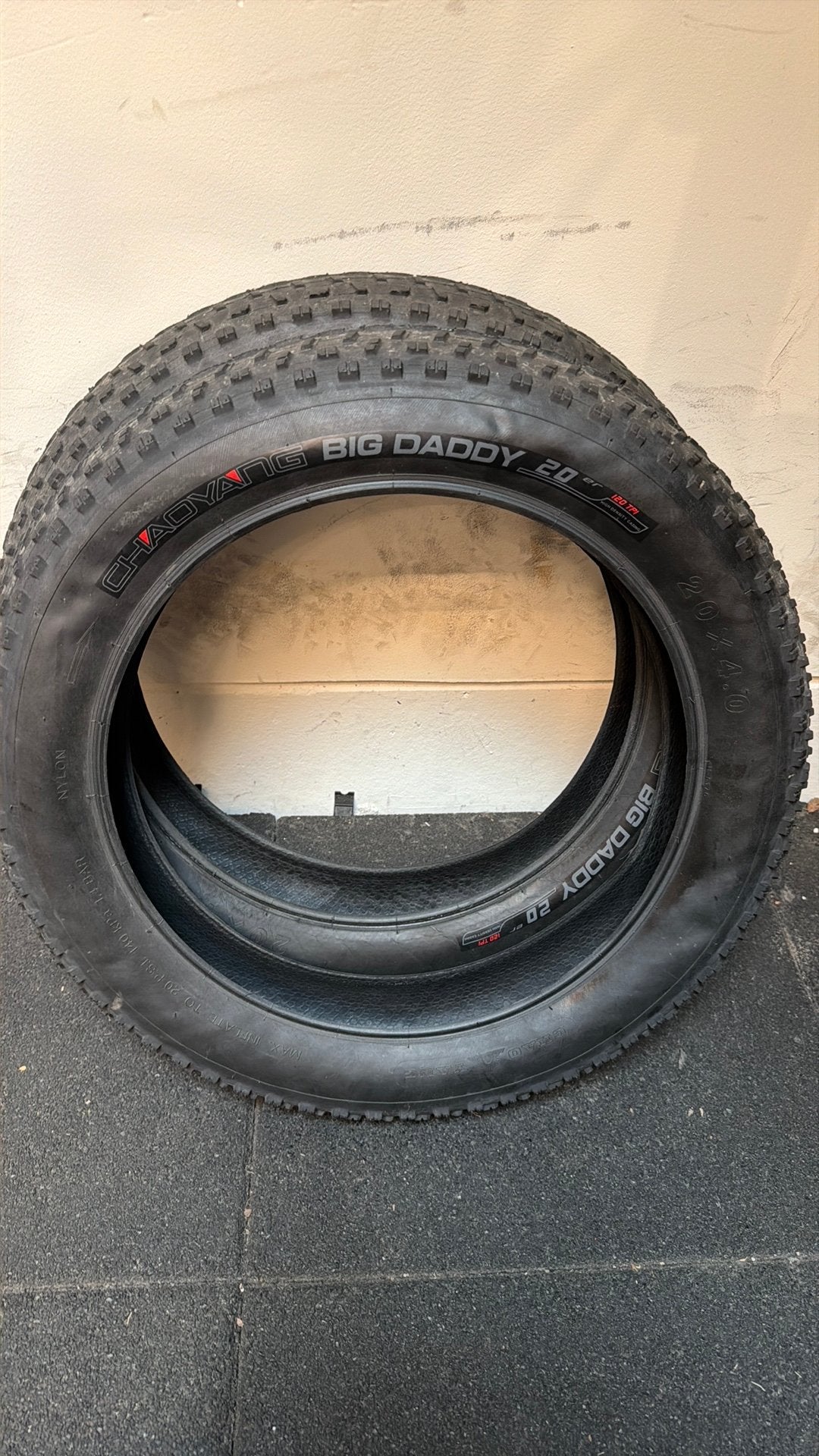 Fatbike buiten banden 20x4 big daddy, Fietsen en Brommers, Ophalen of Verzenden, Zo goed als nieuw, Fatbike