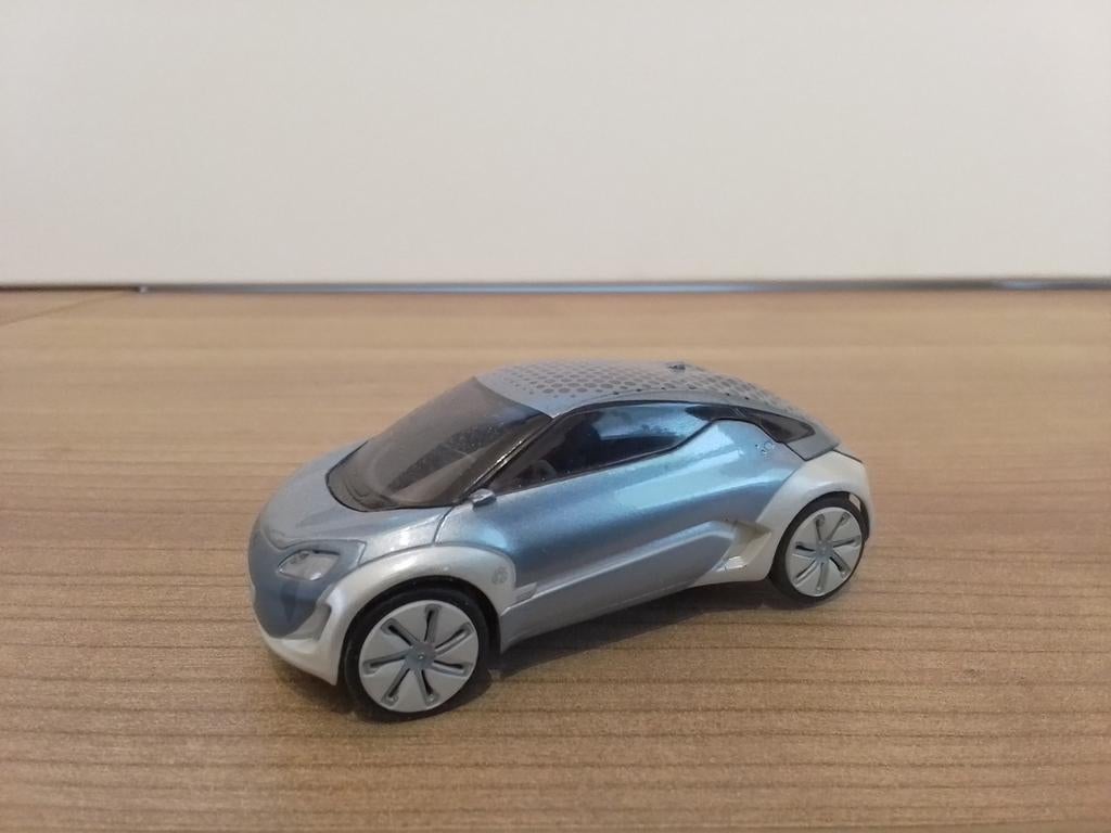 Keng Fay Toys.  RENAULT ZOE., Ophalen of Verzenden, Zo goed als nieuw, Auto, Overige merken