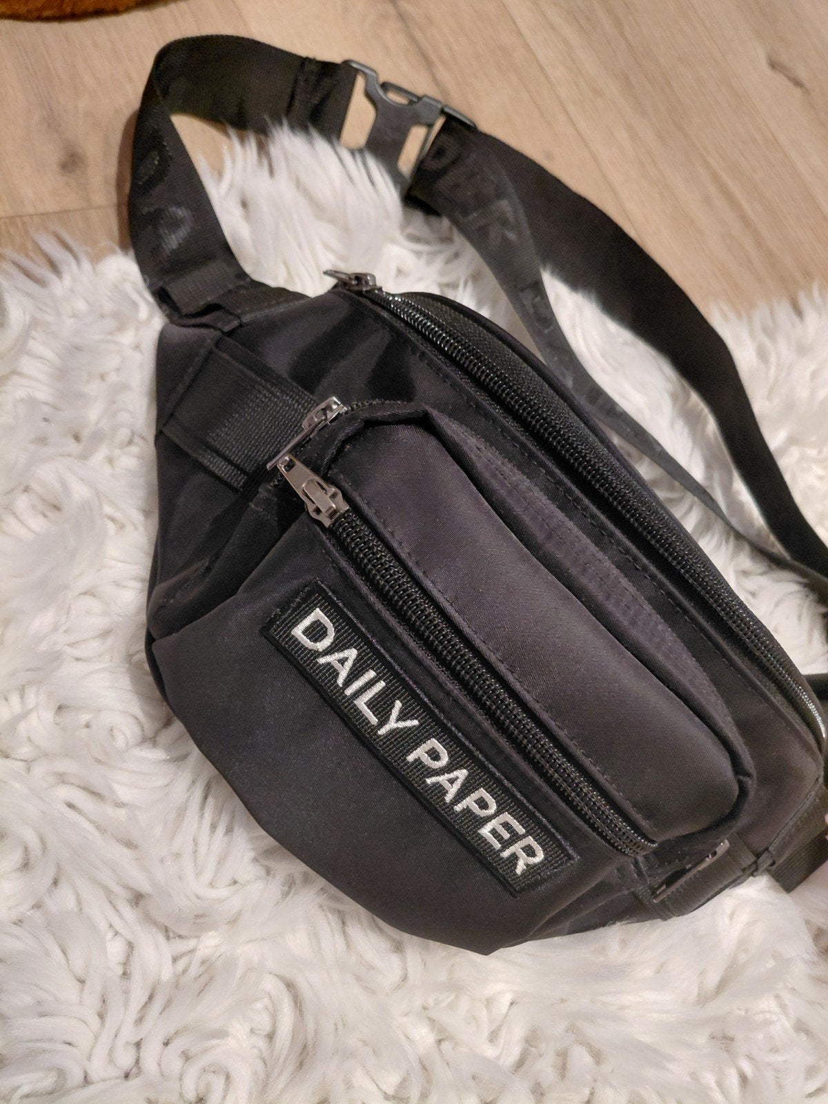 Daily Paper heup/nek tasje zwart, Ophalen of Verzenden, Zo goed als nieuw, Zwart, Overige merken