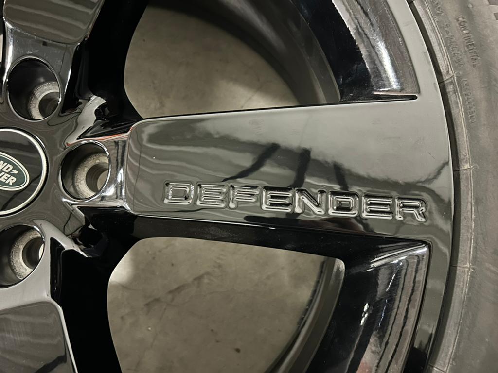 Land Rover Defender 22 inch Continental winter 2024 8MM TPMS, Auto-onderdelen, Ophalen, Gebruikt, 275 mm, Banden en Velgen