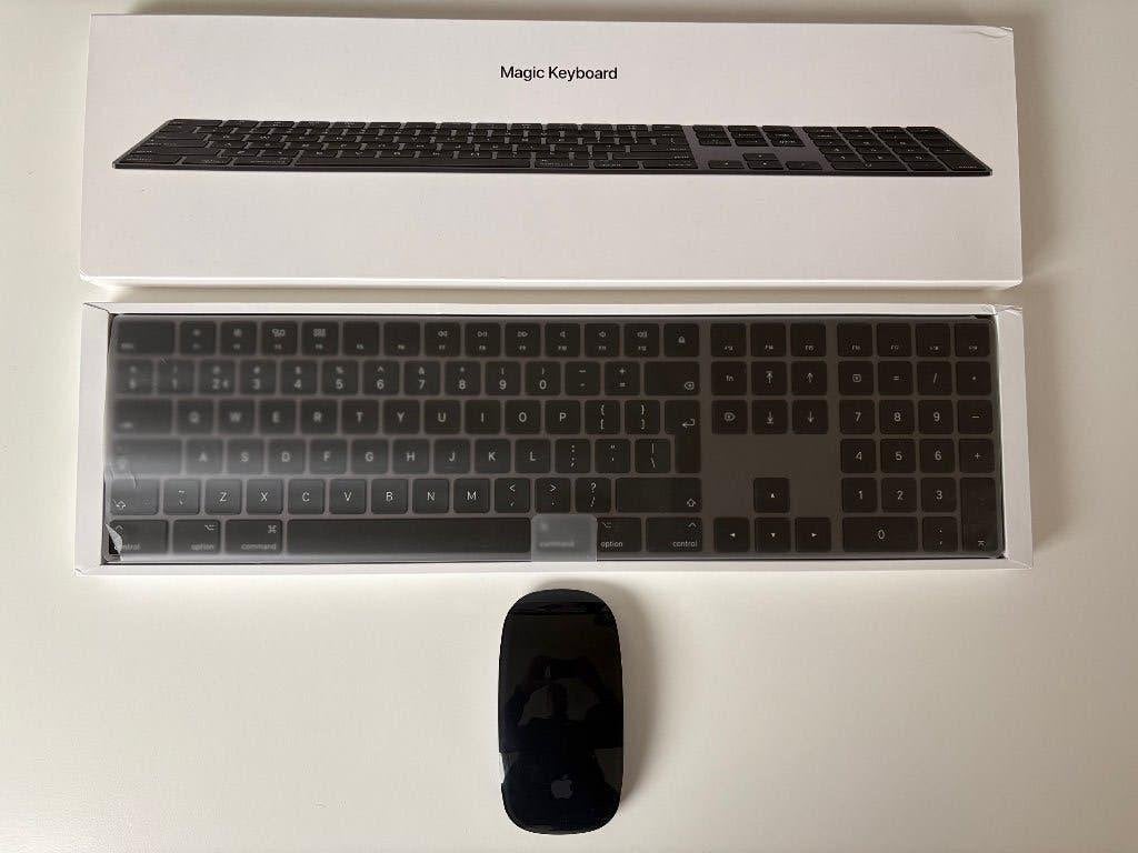 Magic Keyboard met Numpad + Apple Magic Mouse - Space Gray, Ophalen of Verzenden, Zo goed als nieuw, Draadloos, Qwerty