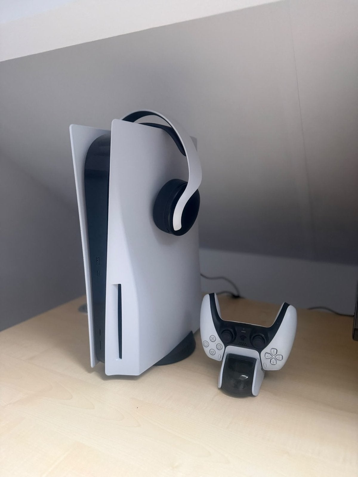 PlayStation 5 Disc Edition met accessoires, Ophalen of Verzenden, Zo goed als nieuw