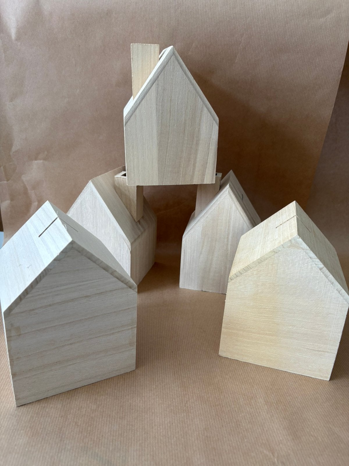 5 x blanco spaarpotjes huisjes, Ophalen of Verzenden, Nieuw, Hout, Knutselmateriaal
