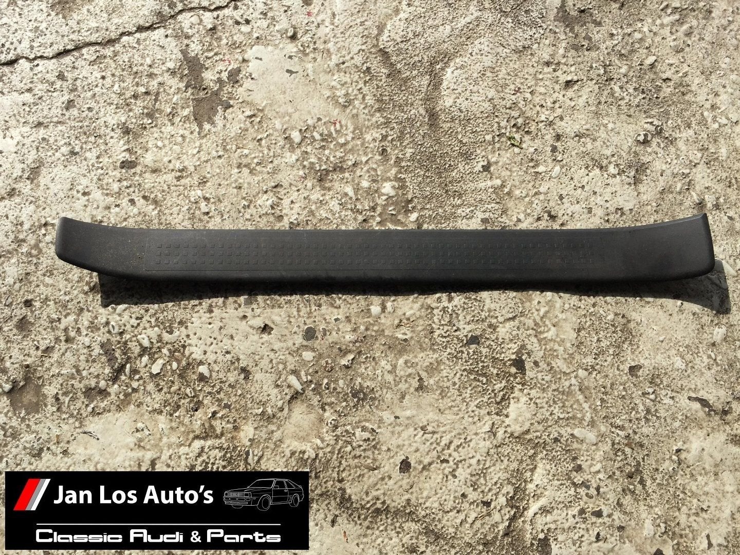Instaplijst linksvoor Audi A4 B6 ('01-'04) 8E0853373, -, -, -