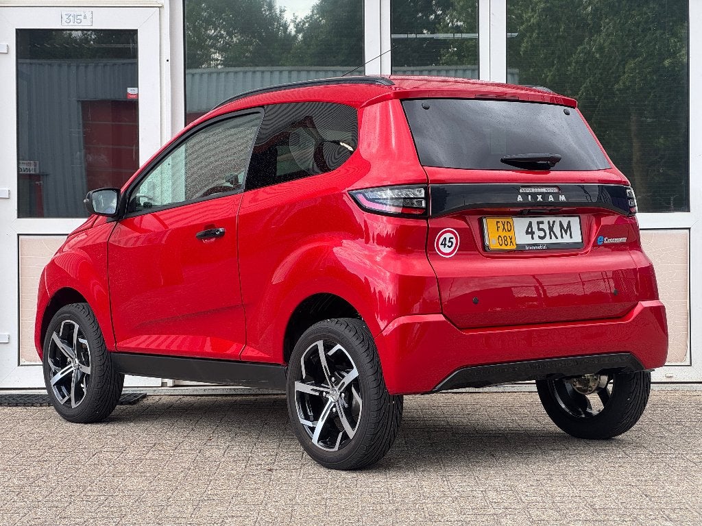 Aixam E-Crossover | BJ 2026 | 1.165 km | Nieuwstaat |, Zo goed als nieuw, 16 km/u of meer, 46 km of meer, Ophalen
