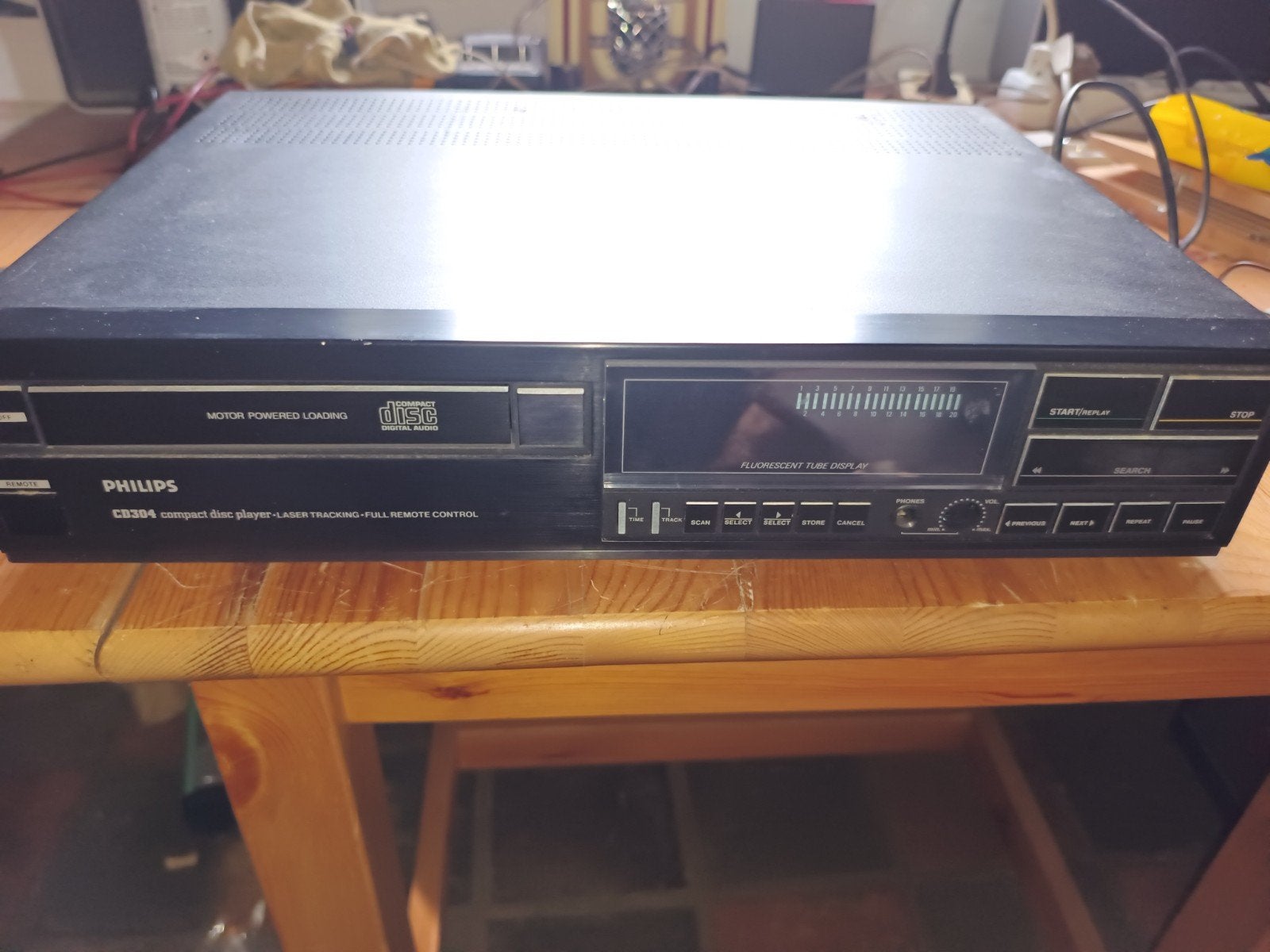 Philips CD304 Compact Disc Speler - Vintage Audio, Audio, Tv en Foto, Cd-spelers, Ophalen of Verzenden, Gebruikt, Philips