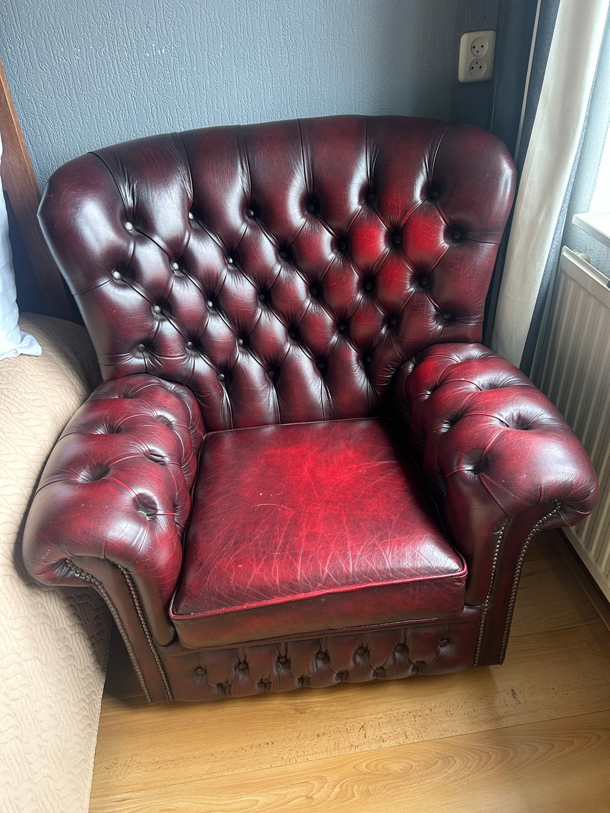 Vintage Chesterfield Lady Chair - Rood Leer, Ophalen of Verzenden, Gebruikt, Leer, 75 tot 100 cm