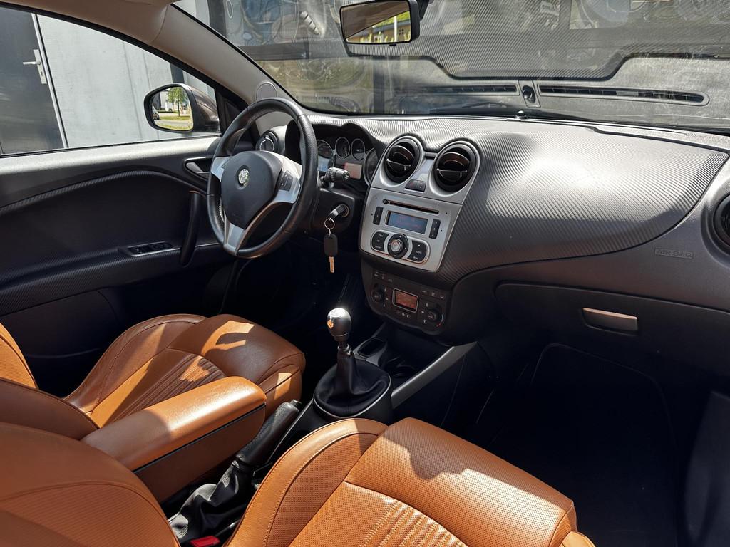 Alfa Romeo MiTo 1.4 Impression Airco | Leer | Dealer onderho, Auto's, Alfa Romeo, Voorwielaandrijving, Stof, Gebruikt, Euro 6